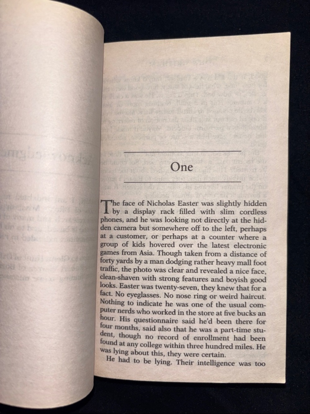 📚 John Grisham 2 Book Bundle 👨💼 - Picture 3 of 6